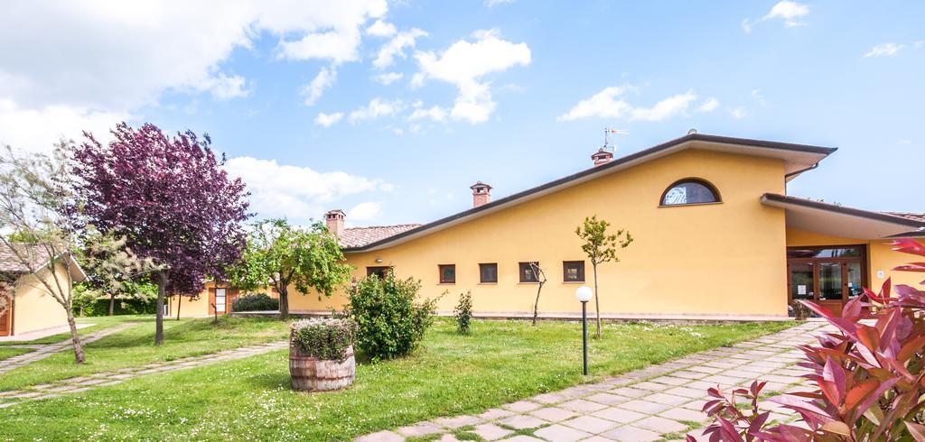 Le Macerine Hotel Castiglione del Lago Exterior photo