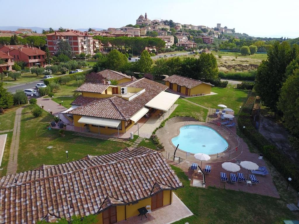 Le Macerine Hotel Castiglione del Lago Exterior photo